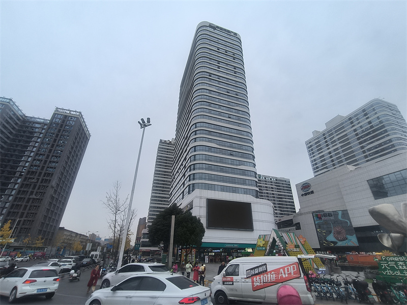  成都中国铁建广场 